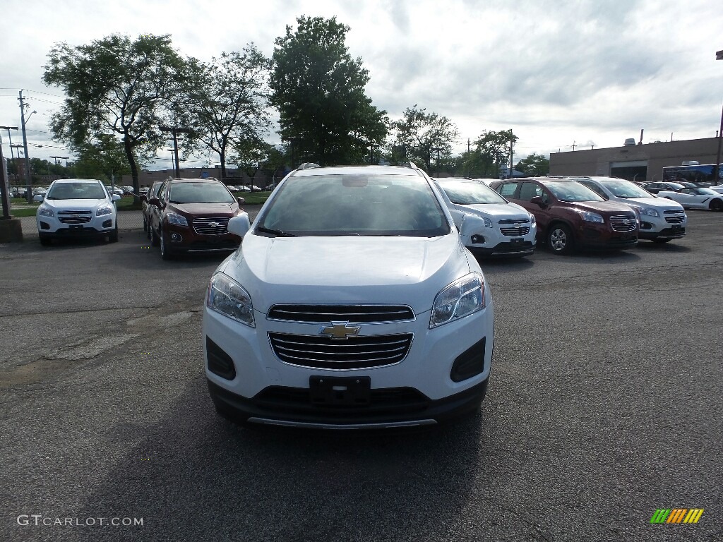 2016 Trax LT - Summit White / Jet Black/Brownstone photo #2