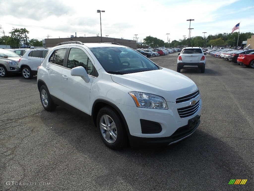 2016 Trax LT - Summit White / Jet Black/Brownstone photo #3