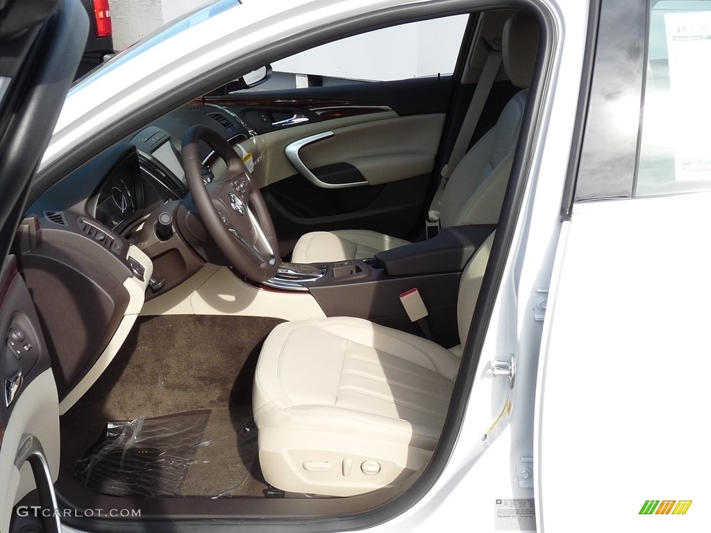 Light Neutral/Cocoa Interior 2017 Buick Regal Sport Touring Photo #115711863