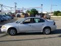 2003 Galaxy Silver Metallic Pontiac Grand Am SE Sedan  photo #2