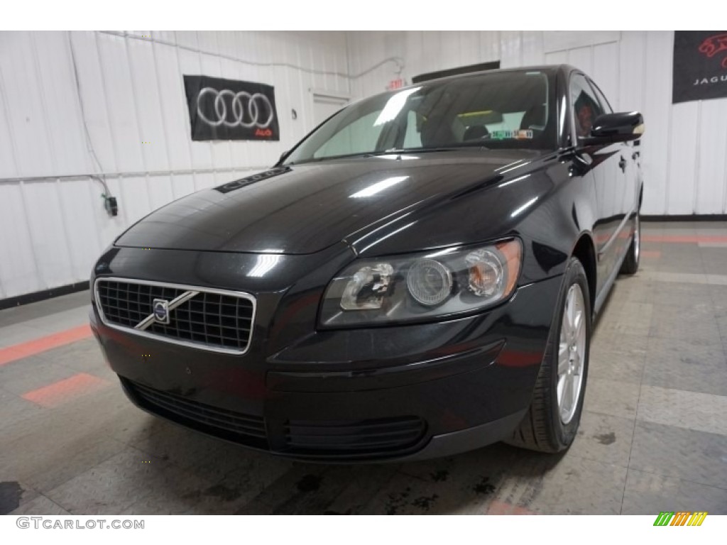 2006 S40 2.4i - Black / Off Black photo #3