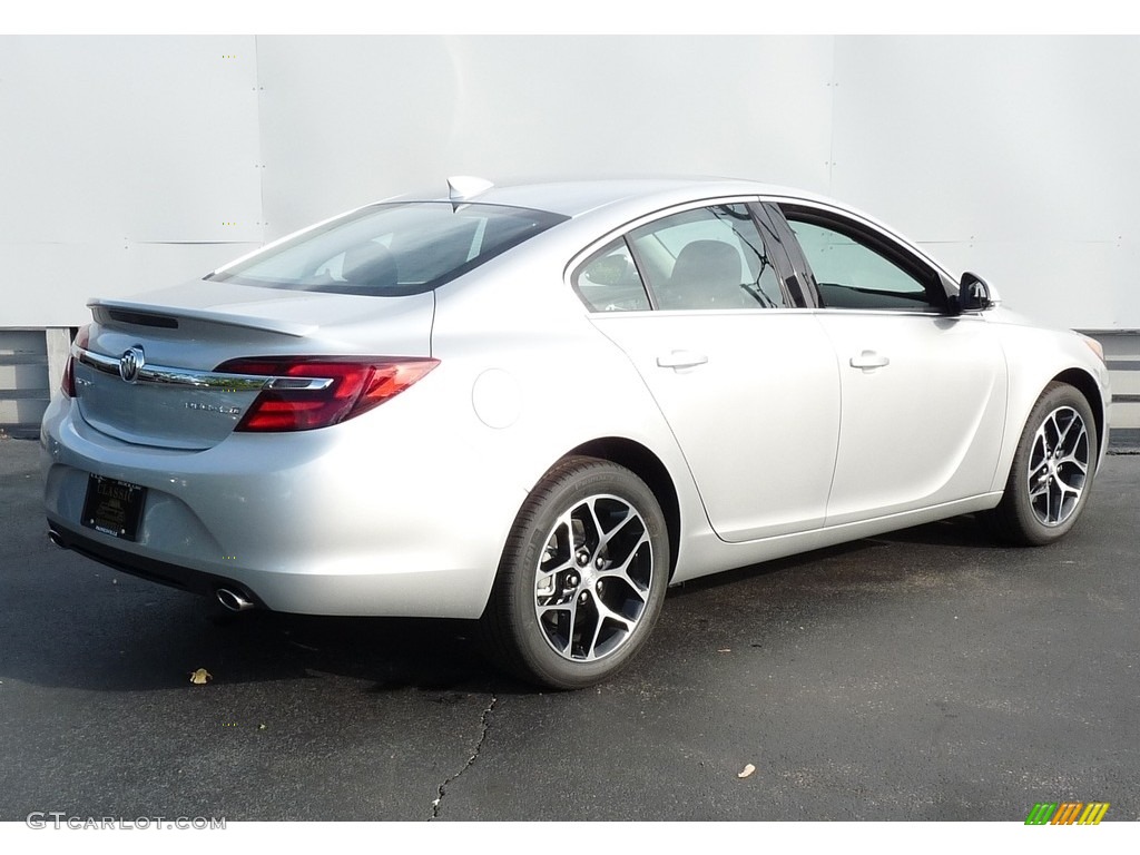 Quicksilver Metallic 2017 Buick Regal Sport Touring Exterior Photo #115712142