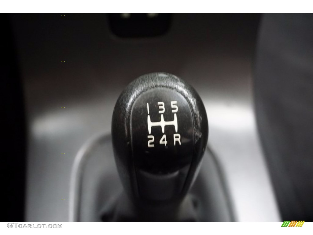 2006 S40 2.4i - Black / Off Black photo #39