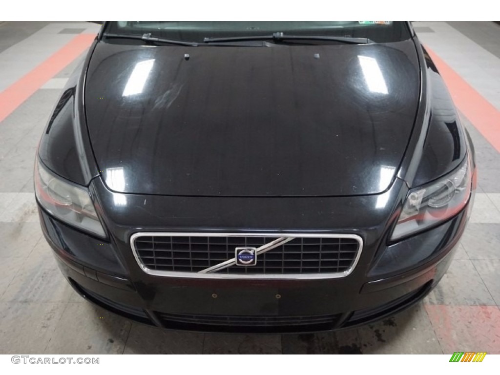 2006 S40 2.4i - Black / Off Black photo #44