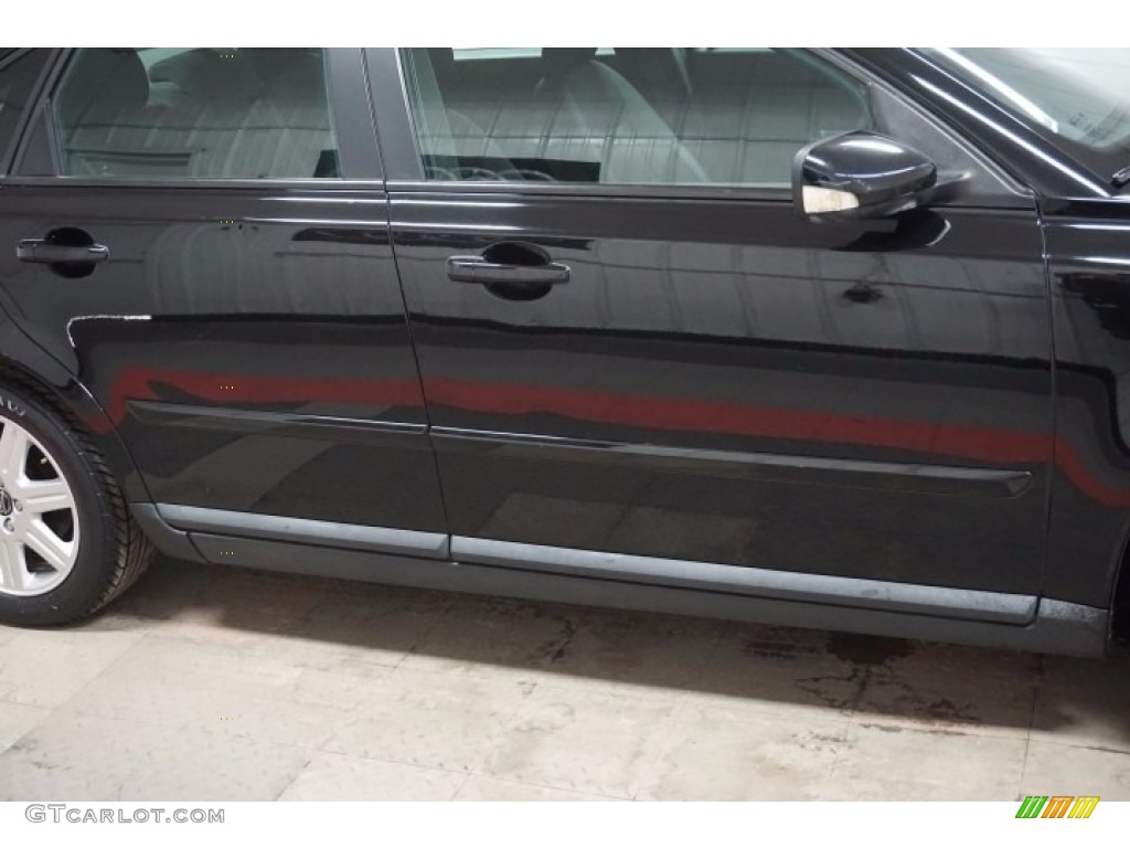 2006 S40 2.4i - Black / Off Black photo #47