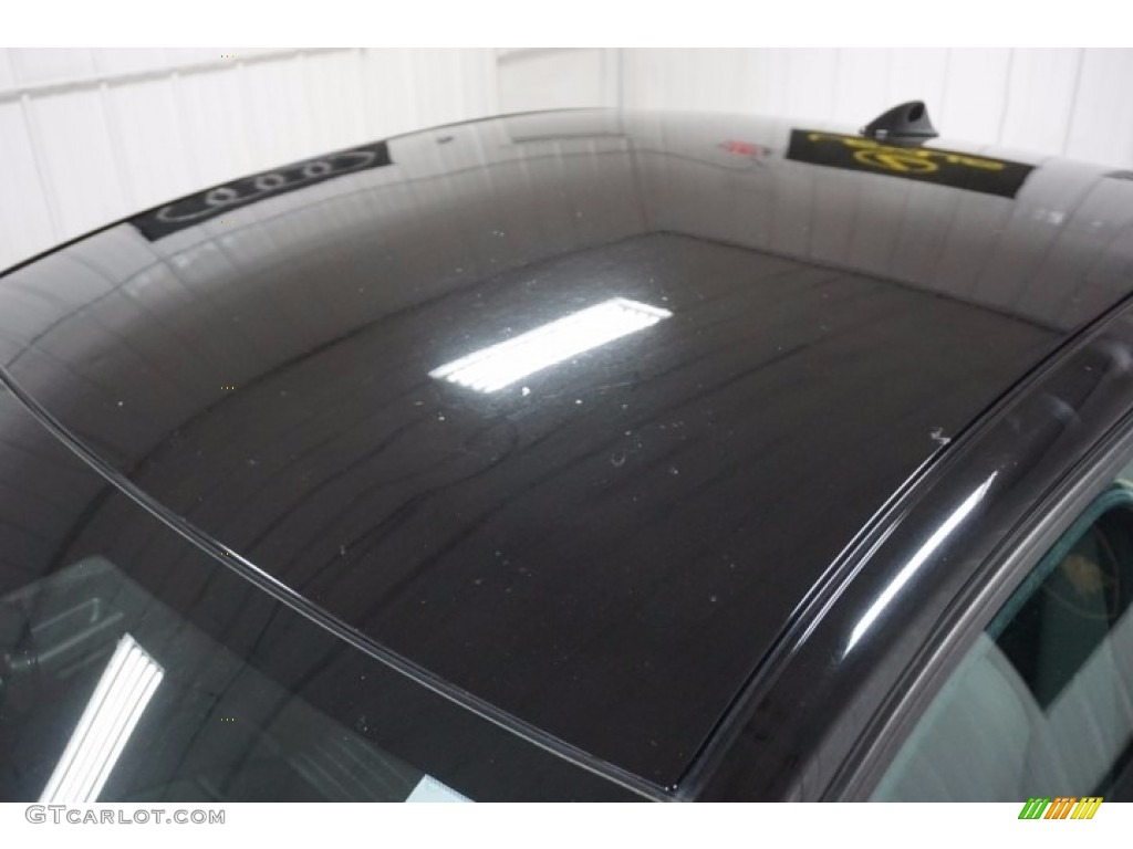 2006 S40 2.4i - Black / Off Black photo #57