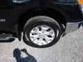 2017 Nissan TITAN XD SL Crew Cab 4x4 Wheel and Tire Photo