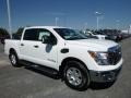 Glacier White 2017 Nissan Titan SV Crew Cab 4x4 Exterior