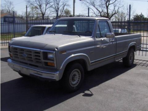1986 Ford F150 XLT Regular Cab Data, Info and Specs