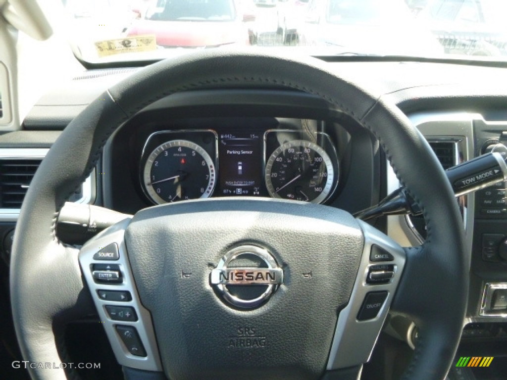 2017 Nissan Titan SV Crew Cab 4x4 Black Steering Wheel Photo #115718151
