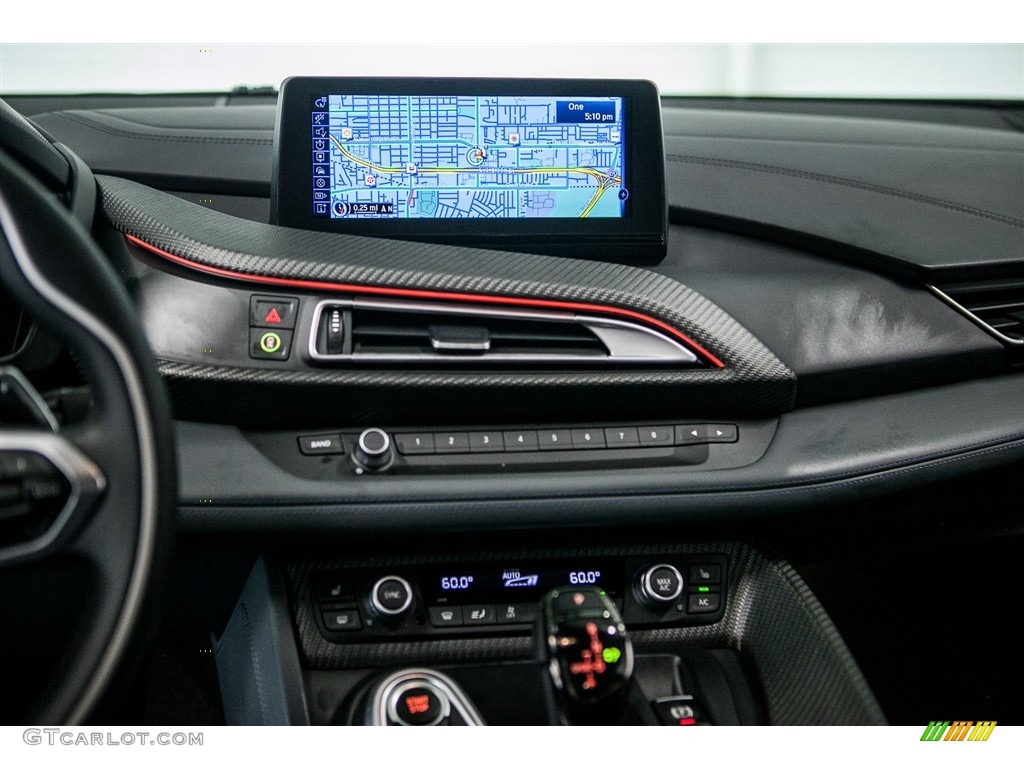 2017 BMW i8 Standard i8 Model Controls Photo #115719276