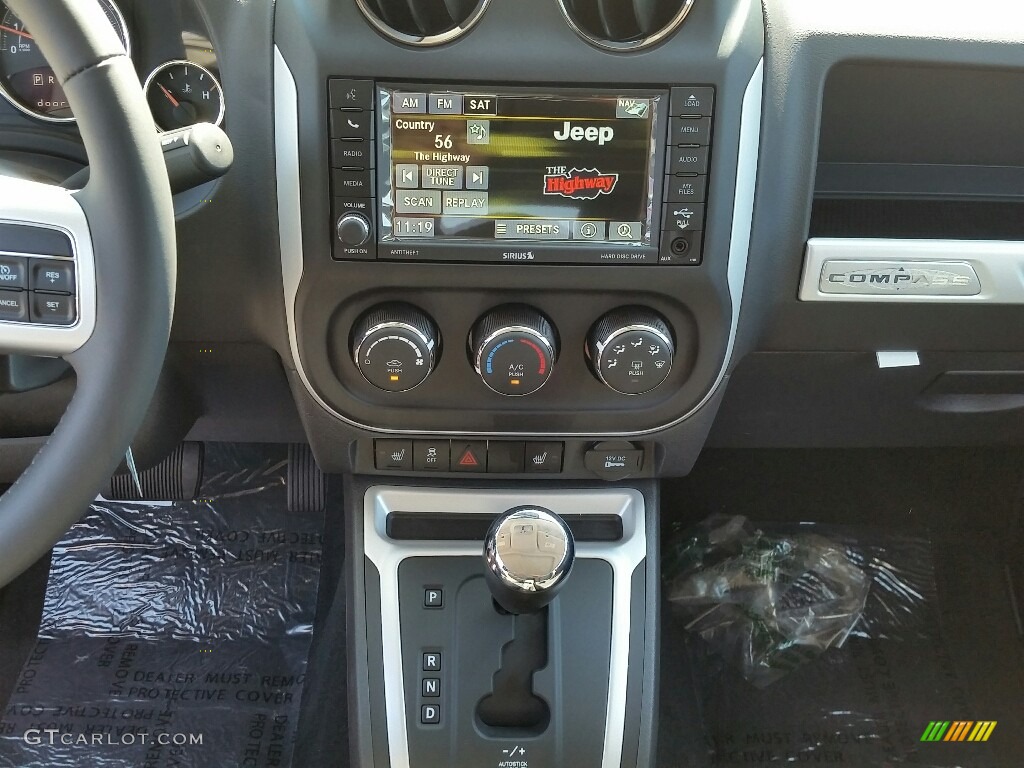 2017 Jeep Compass High Altitude 4x4 Controls Photo #115722487
