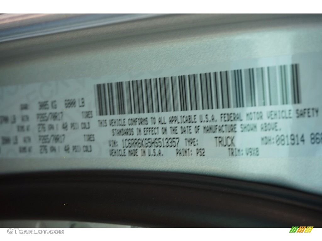 2017 1500 Express Crew Cab - Bright Silver Metallic / Black/Diesel Gray photo #10