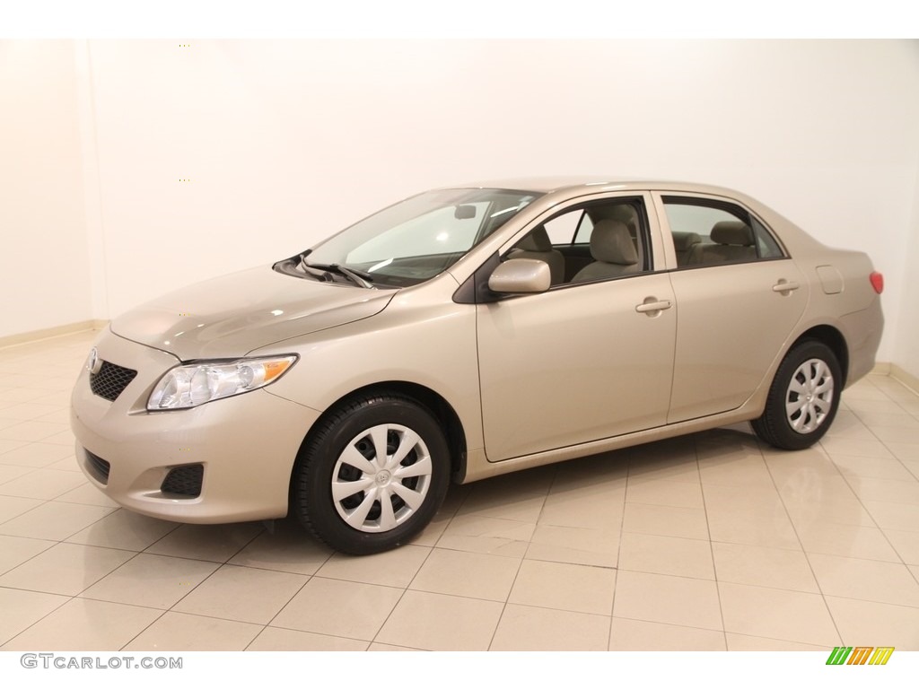 2010 Corolla LE - Desert Sand Metallic / Bisque photo #3