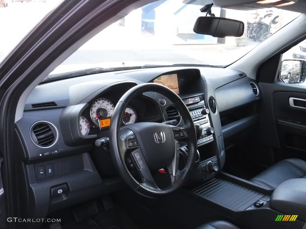 2015 Pilot Touring 4WD - Modern Steel Metallic / Black photo #14