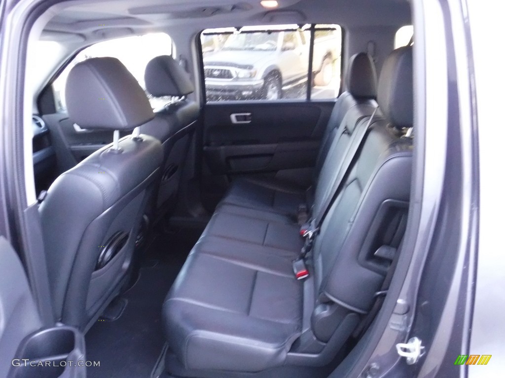 2015 Pilot Touring 4WD - Modern Steel Metallic / Black photo #20
