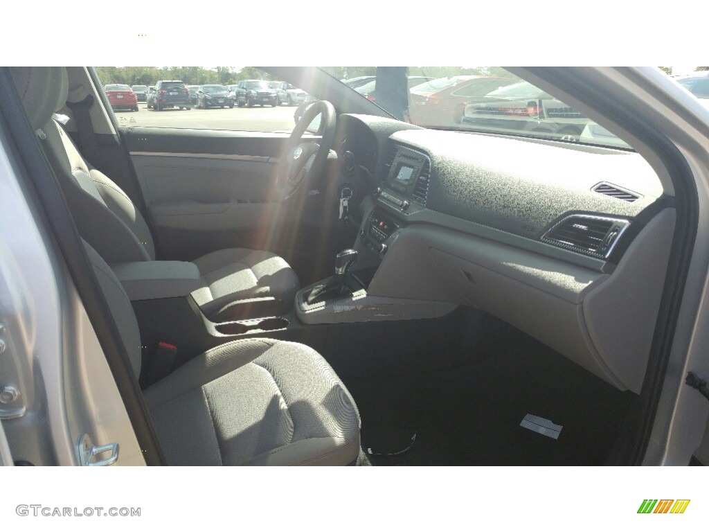 2017 Elantra SE - Silver / Gray photo #3