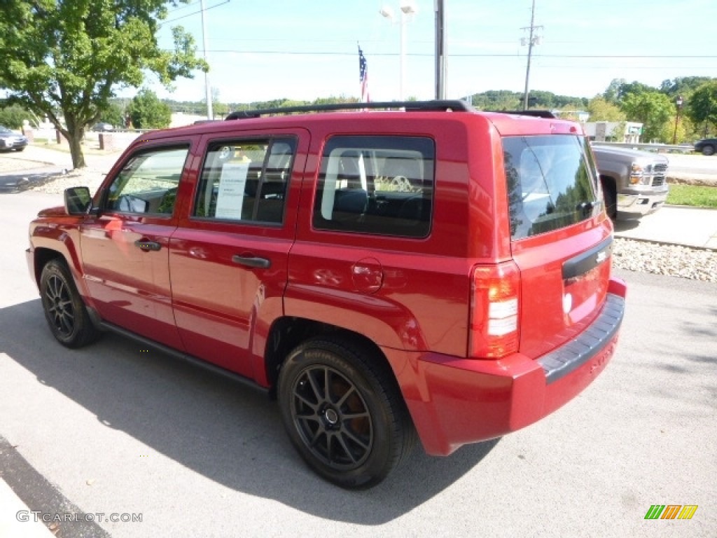 2008 Patriot Sport - Red Crystal Pearl / Dark Slate Gray photo #10