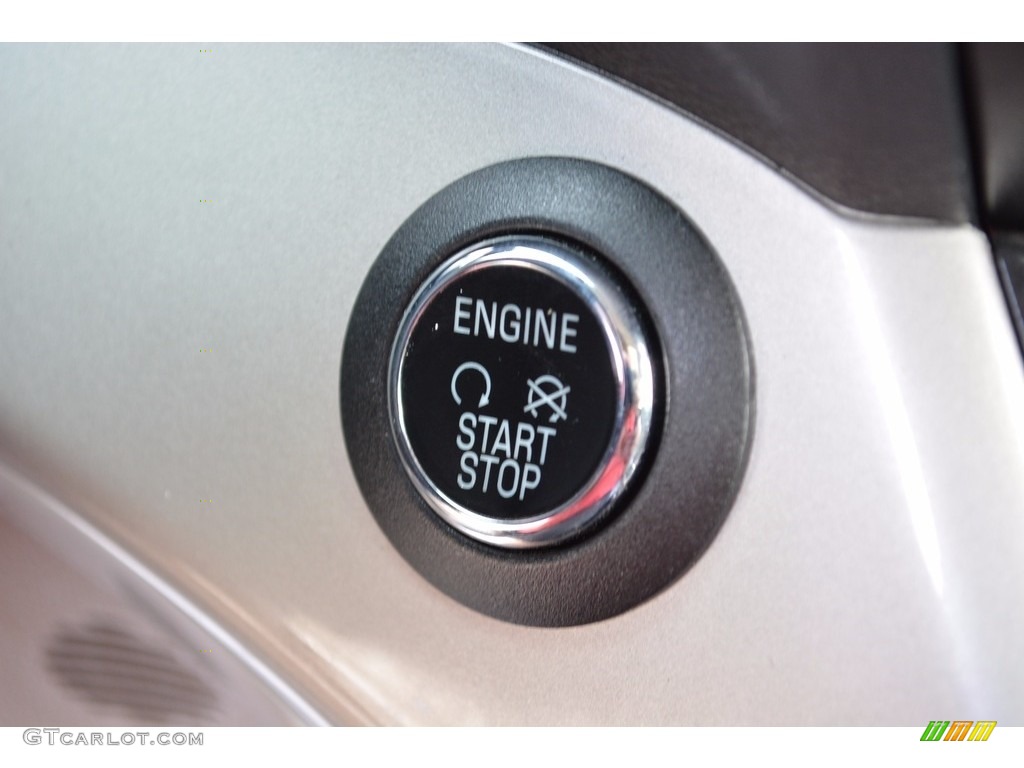 2015 C-Max Hybrid SEL - Tuxedo Black Metallic / Medium Light Stone photo #46