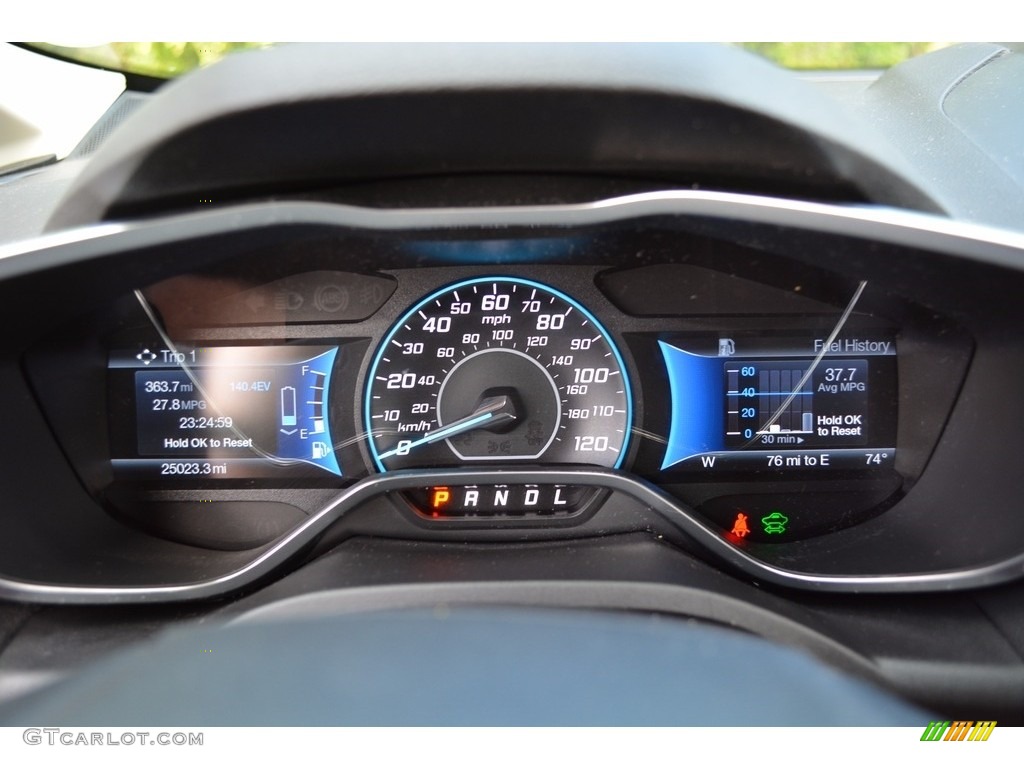 2015 C-Max Hybrid SEL - Tuxedo Black Metallic / Medium Light Stone photo #50