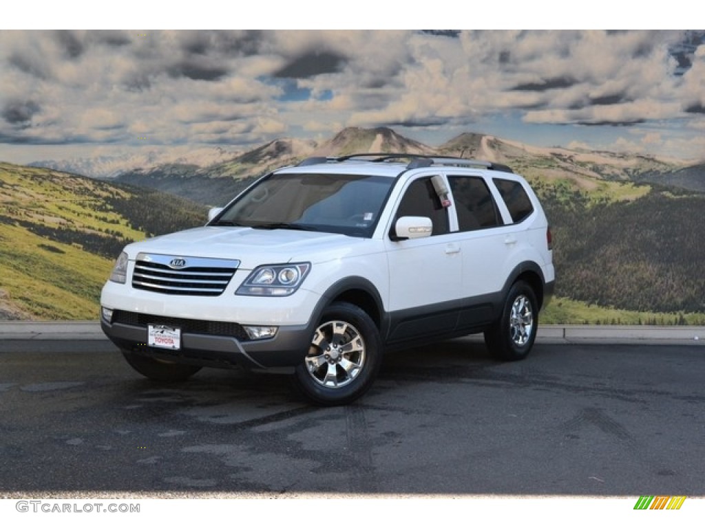 2009 Borrego EX V6 4x4 - Clear White / Gray photo #5