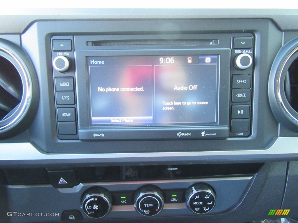 2017 Toyota Tacoma SR5 Double Cab Controls Photo #115743214