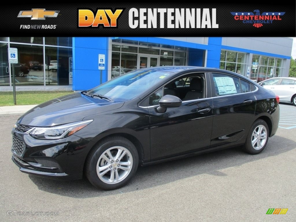 2017 Cruze LT - Mosaic Black Metallic / Jet Black photo #1