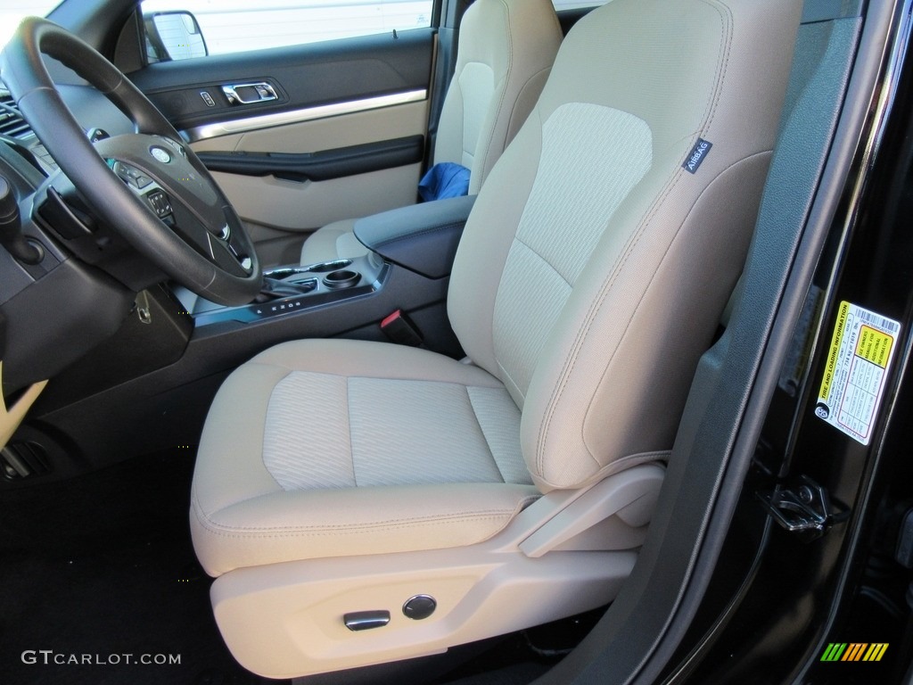 2017 Explorer FWD - Shadow Black / Medium Light Camel photo #20