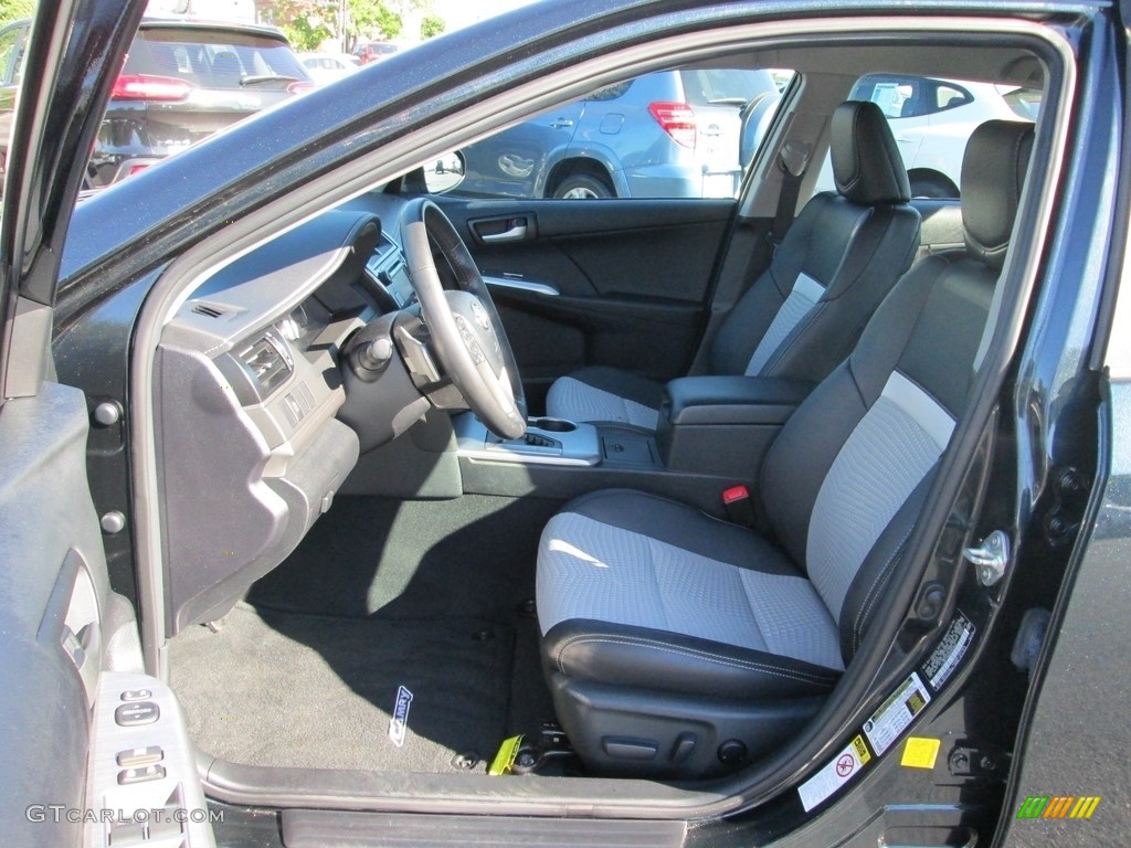 2013 Camry SE - Cosmic Gray Metallic / Black/Ash photo #12