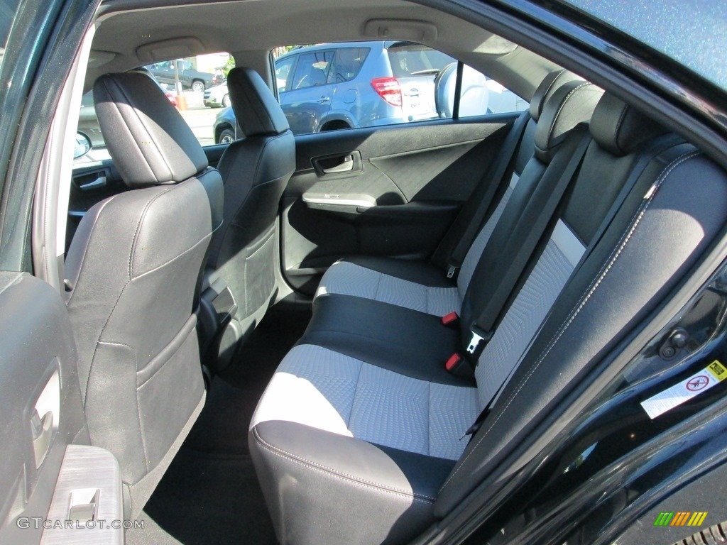 2013 Camry SE - Cosmic Gray Metallic / Black/Ash photo #20