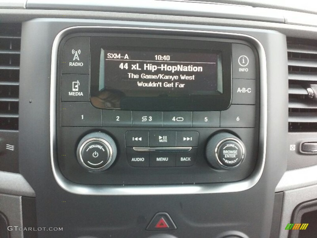 2017 Ram 2500 Tradesman Crew Cab 4x4 Controls Photo #115752307