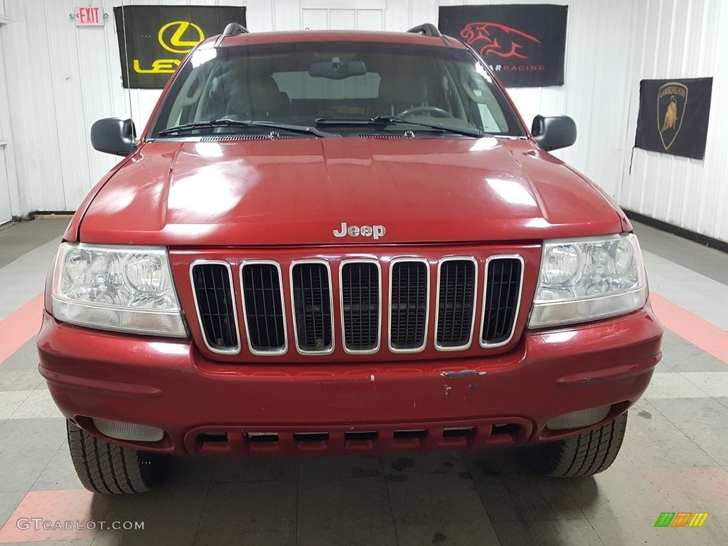 2002 Grand Cherokee Limited 4x4 - Dark Garnet Red Pearlcoat / Taupe photo #4