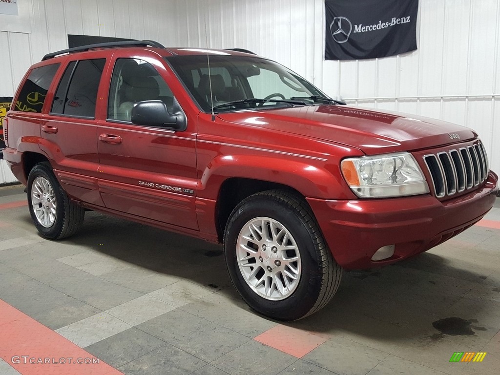 2002 Grand Cherokee Limited 4x4 - Dark Garnet Red Pearlcoat / Taupe photo #6