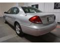 2004 Silver Frost Metallic Ford Taurus SE Sedan  photo #10