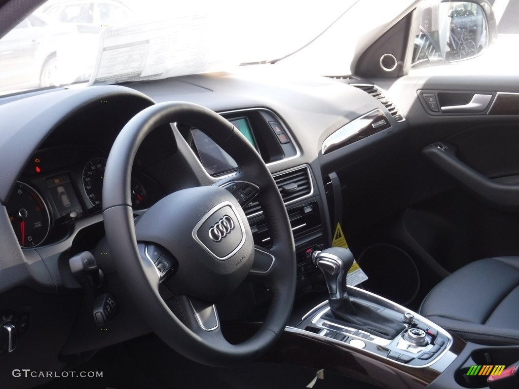 2017 Q5 2.0 TFSI Premium Plus quattro - Daytona Gray Pearl / Black photo #20
