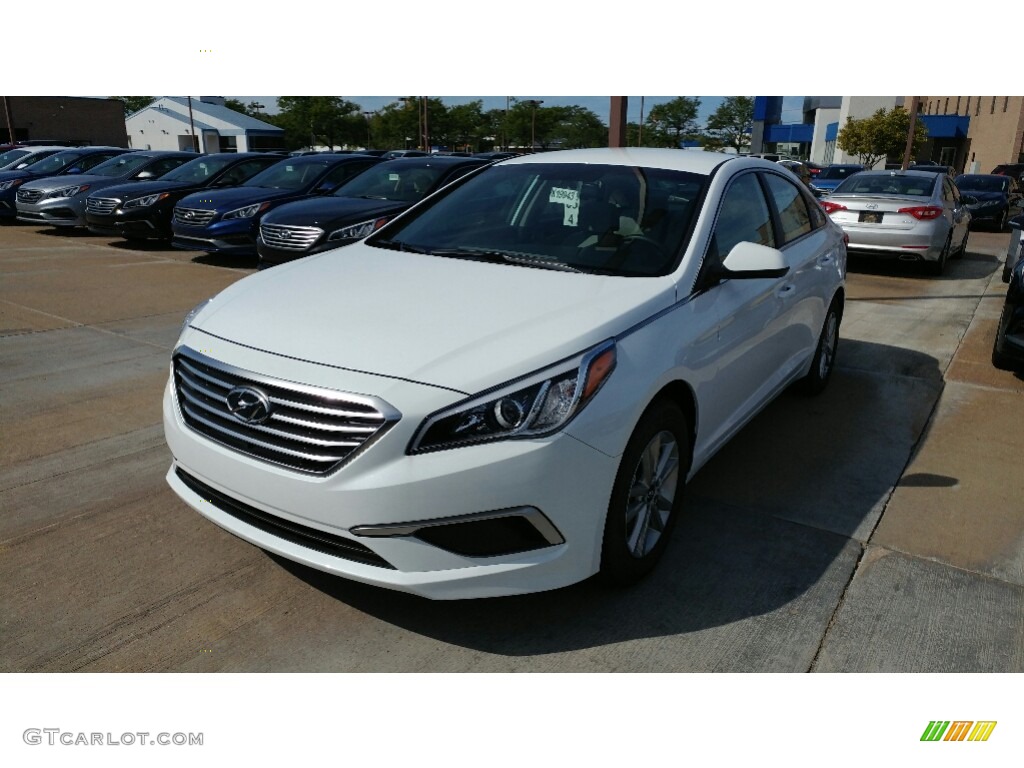 2017 Sonata SE - Quartz White Pearl / Gray photo #1