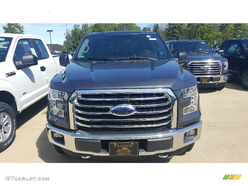 2016 F150 XLT SuperCrew 4x4 - Magnetic / Medium Earth Gray photo #2