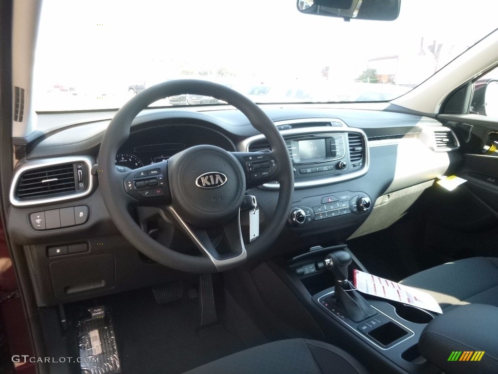 2017 Kia Sorento LX AWD Black Dashboard Photo #115762076