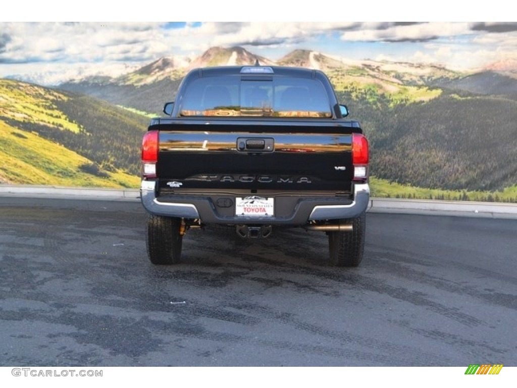 2017 Tacoma TRD Off Road Double Cab 4x4 - Black / TRD Graphite photo #4