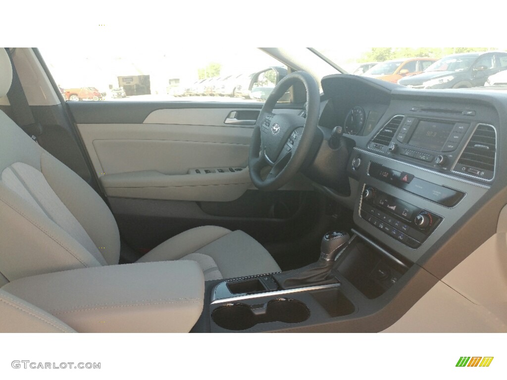 2016 Sonata Hybrid SE - Eclipse Black / Gray photo #3