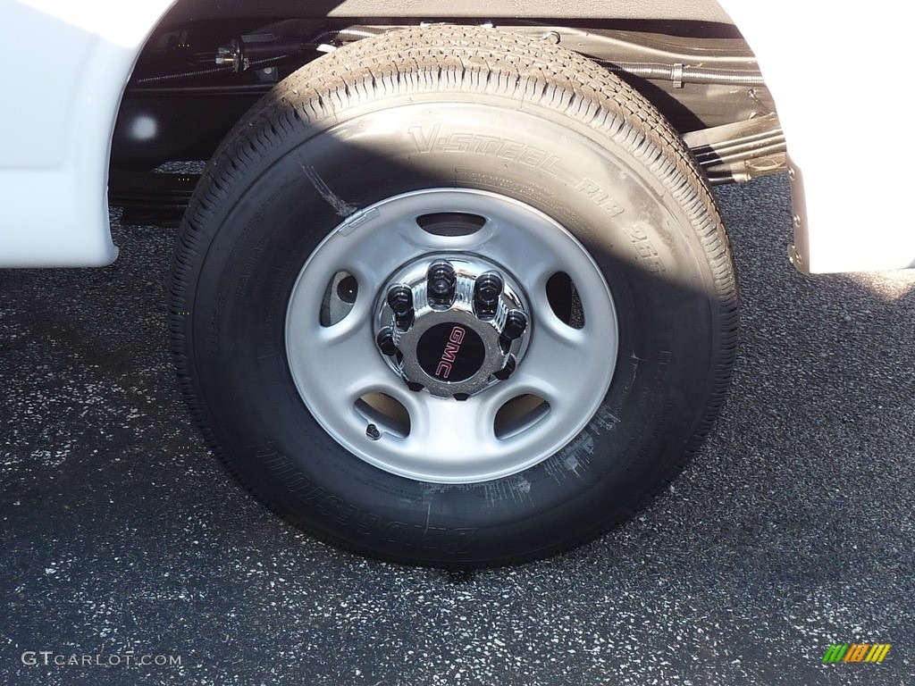 2017 GMC Savana Van 2500 Cargo Wheel Photo #115764745