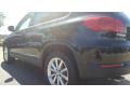 Deep Black Pearl - Tiguan Wolfsburg 4MOTION Photo No. 3