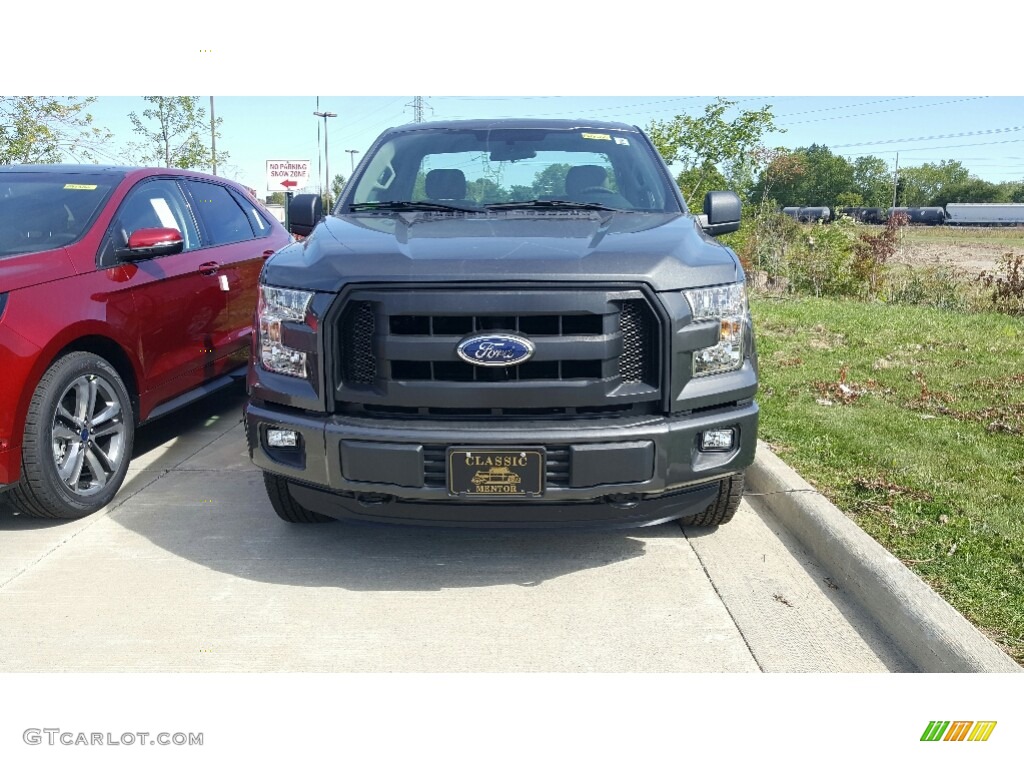 2016 F150 XL Regular Cab 4x4 - Magnetic / Medium Earth Gray photo #2