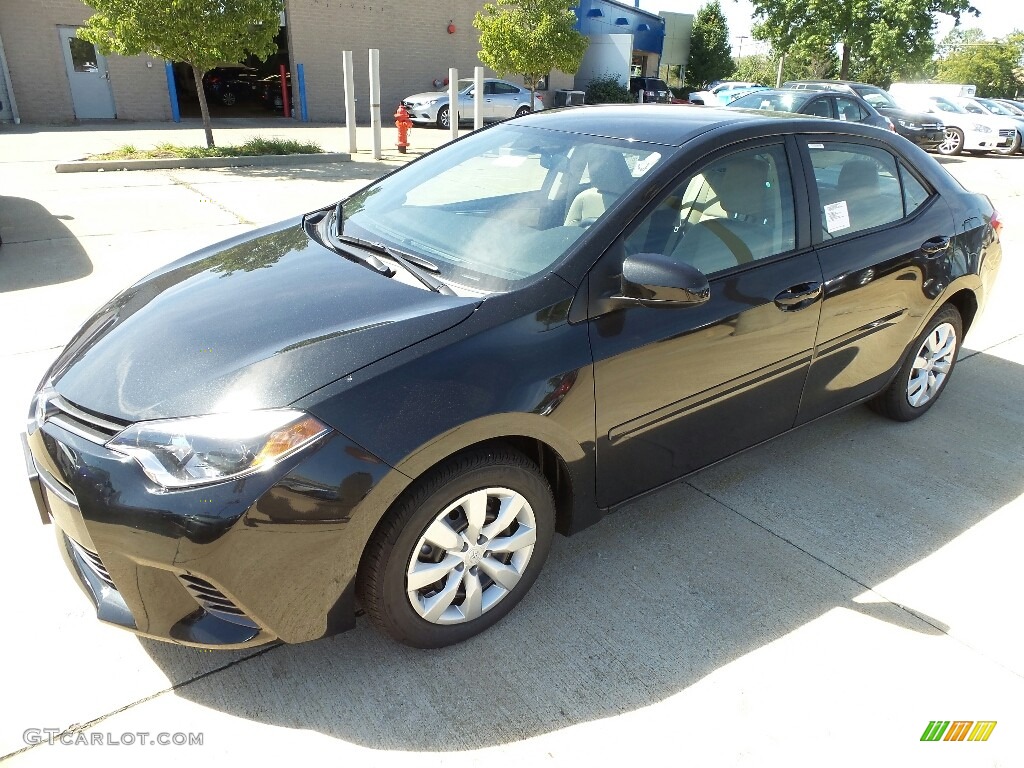 2016 Corolla LE - Black Sand Pearl / Ivory photo #1