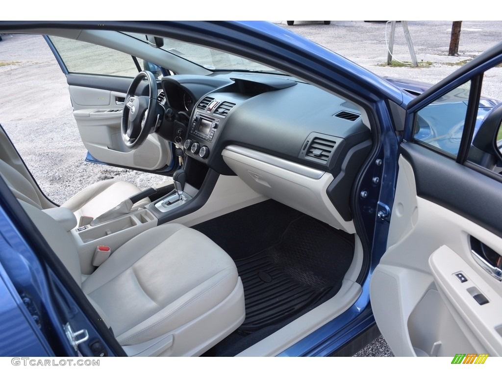 2014 XV Crosstrek 2.0i Limited - Quartz Blue Pearl / Ivory photo #26