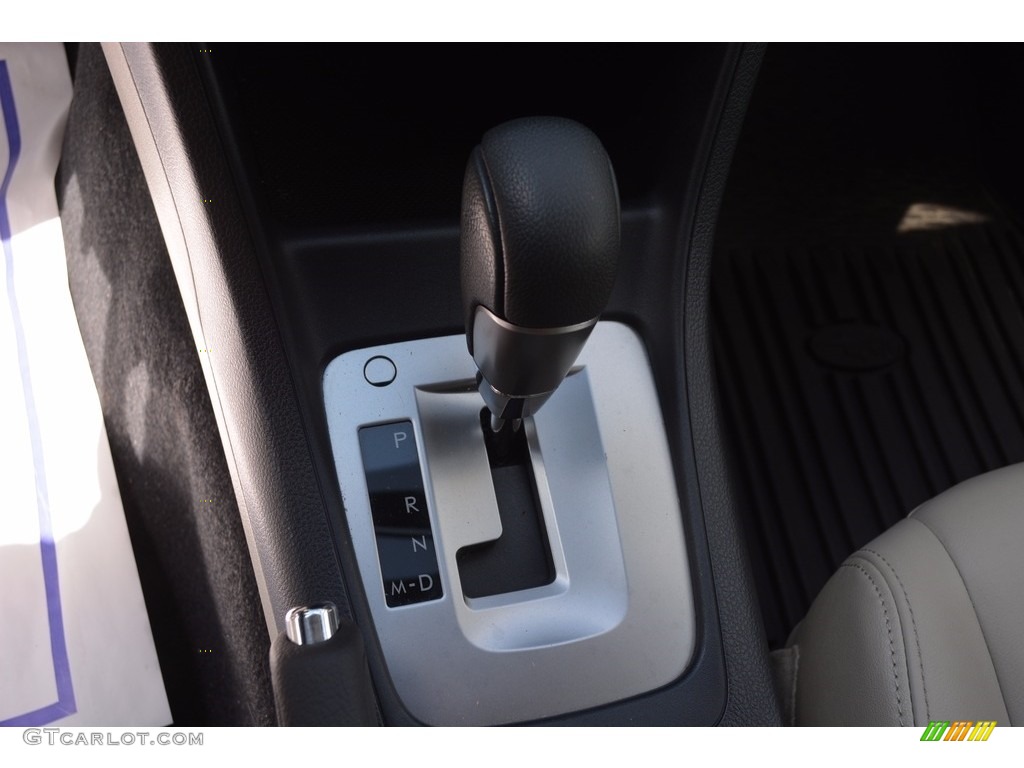 2014 XV Crosstrek 2.0i Limited - Quartz Blue Pearl / Ivory photo #33