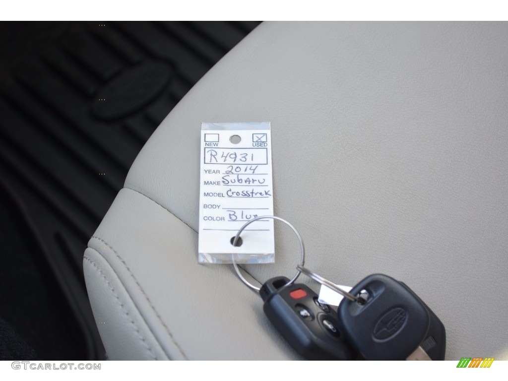 2014 XV Crosstrek 2.0i Limited - Quartz Blue Pearl / Ivory photo #43