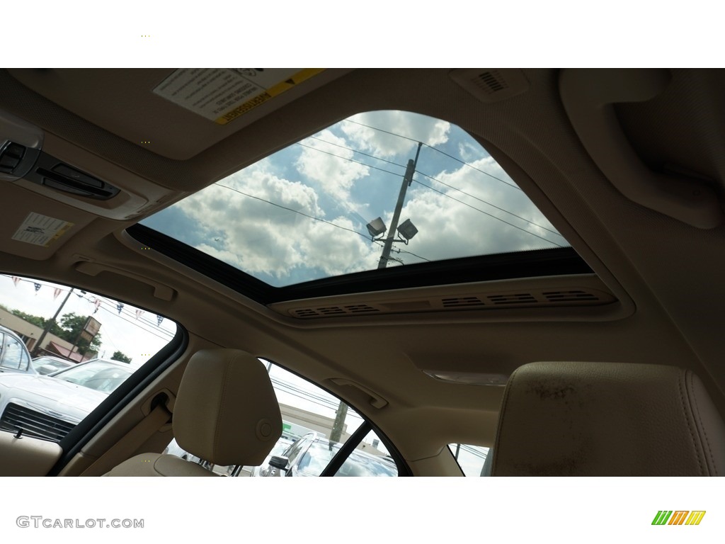 2014 3 Series 320i xDrive Sedan - Black Sapphire Metallic / Venetian Beige photo #25