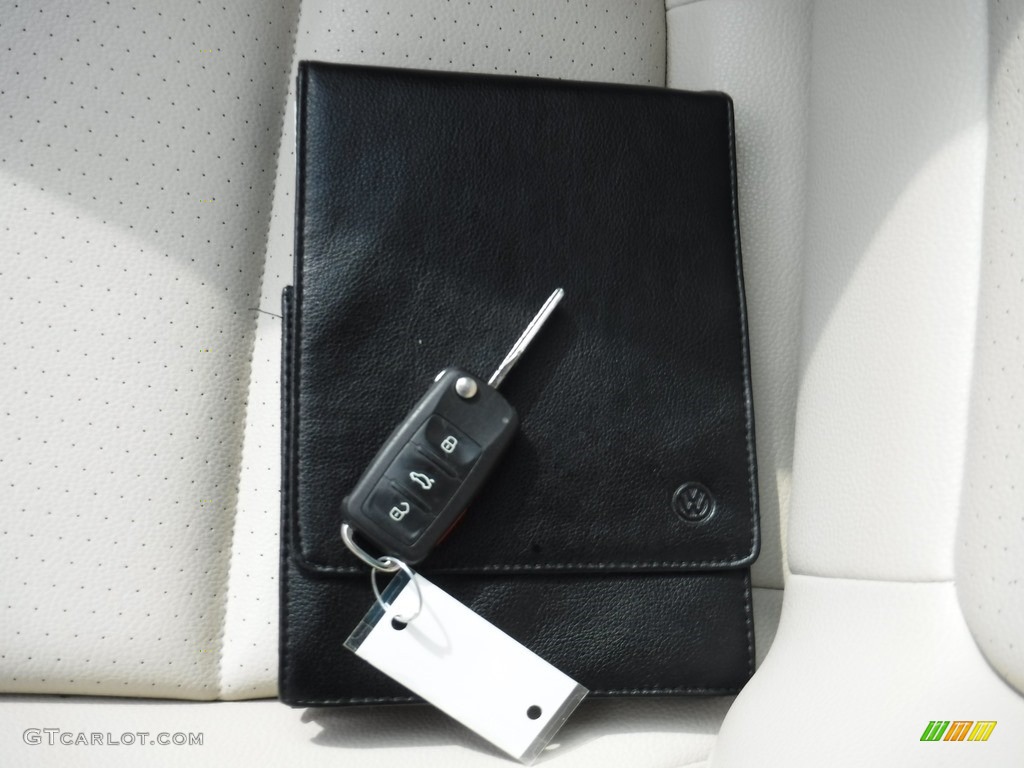 2013 Volkswagen Tiguan SE 4Motion Keys Photo #115783451