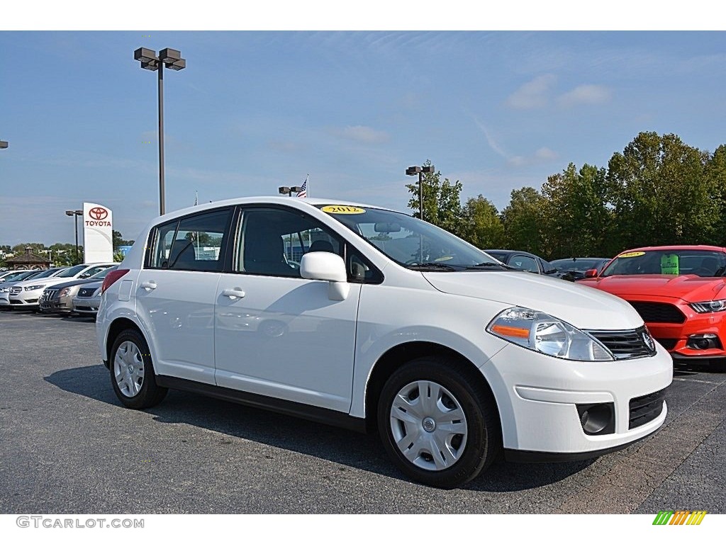 2012 Versa 1.8 S Hatchback - Fresh Powder White / Charcoal photo #1